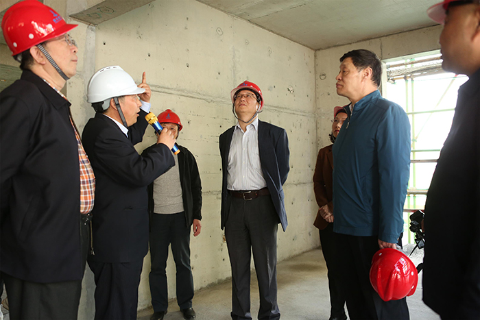 住建部陈宜明等领导一行到天成家园装配式项目调研考察