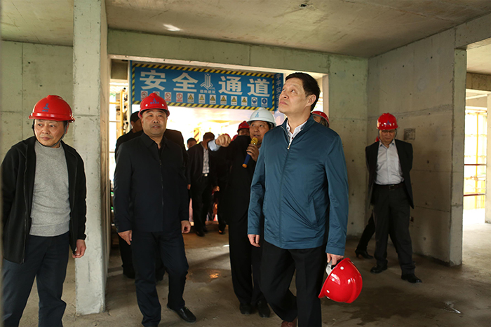 住建部陈宜明等领导一行到天成家园装配式项目调研考察